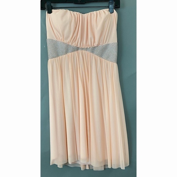 STRAPLESS Blush Dress w Rhinestone Waist - Picture 1 of 4